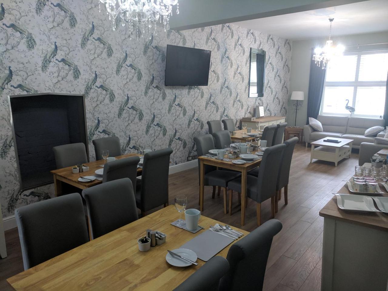 Lion House Bed & Breakfast With Restaurant Combe Martin Ngoại thất bức ảnh