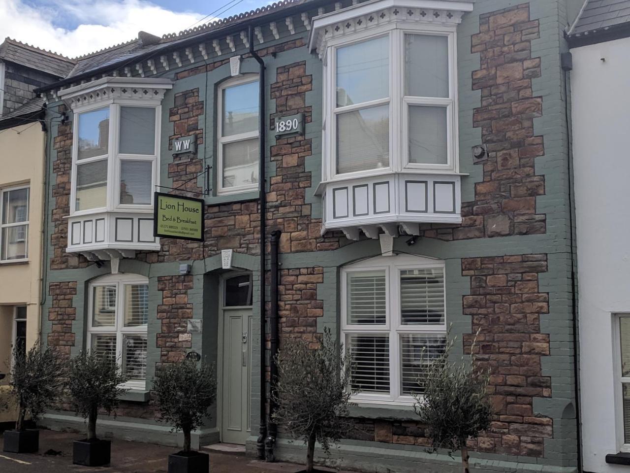 Lion House Bed & Breakfast With Restaurant Combe Martin Ngoại thất bức ảnh